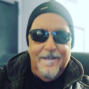 Meet your Posher, Neil